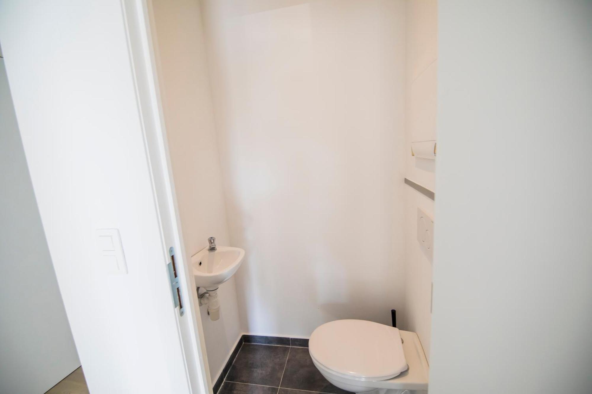 Travelease - Midi Bed & Breakfast Anderlecht Exterior photo